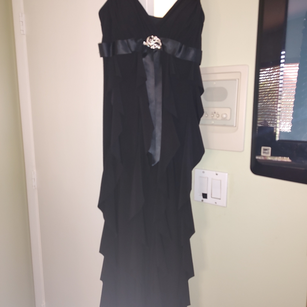 Maxi black elegant dress
